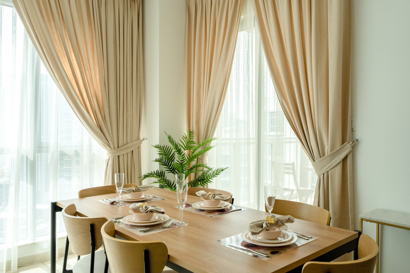 Und Ina Tower INA HOMES – 2BHK Apartment – Tower 5 Downtown Dubai – Ina Vacation Homes